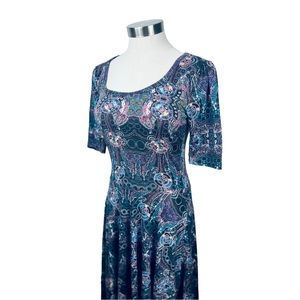LulaRoe A line scoop neck dress in purple/black size Small